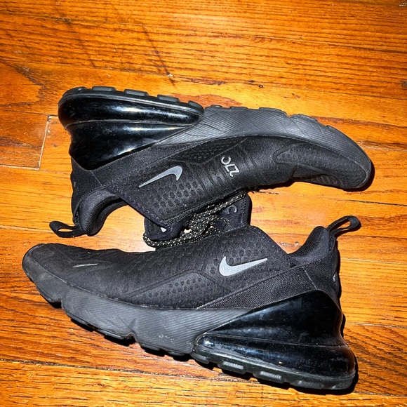 Airmax Nikes - Picture 3 of 4